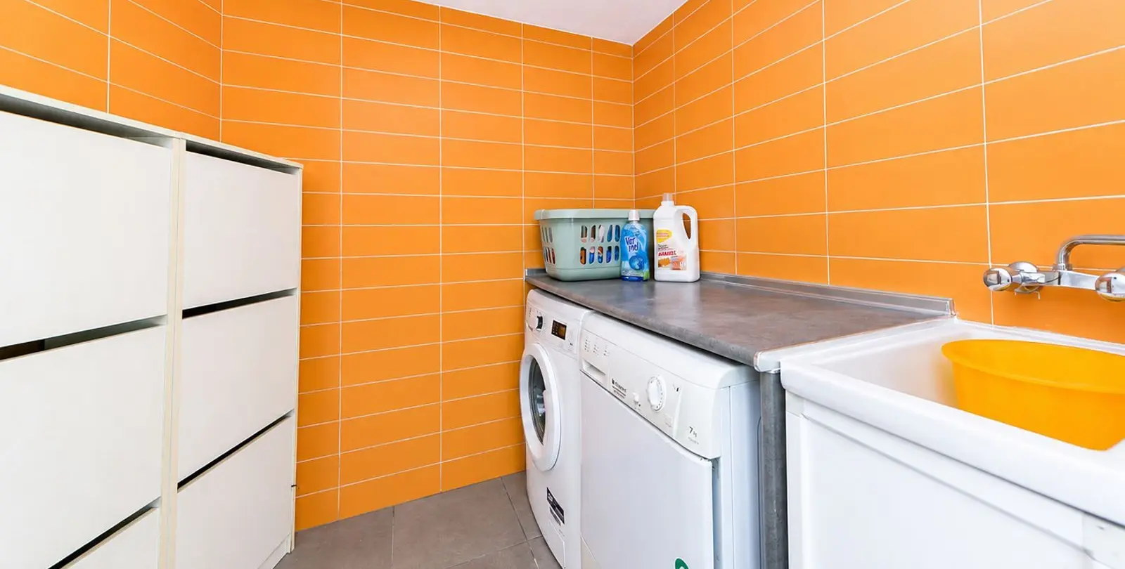 Sale of semi-detached house in El Faro 39