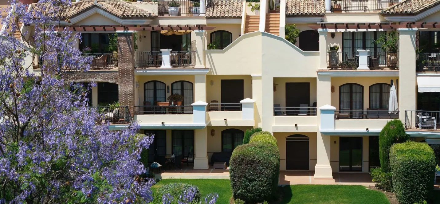 Sale of penthouse in Los Arqueros 1