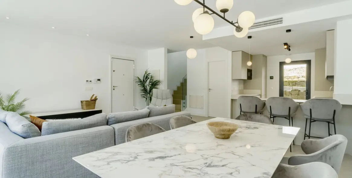 Sale of semi-detached house in Estepona 3
