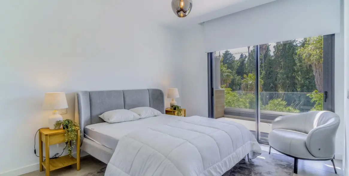 Sale of semi-detached house in Estepona 6
