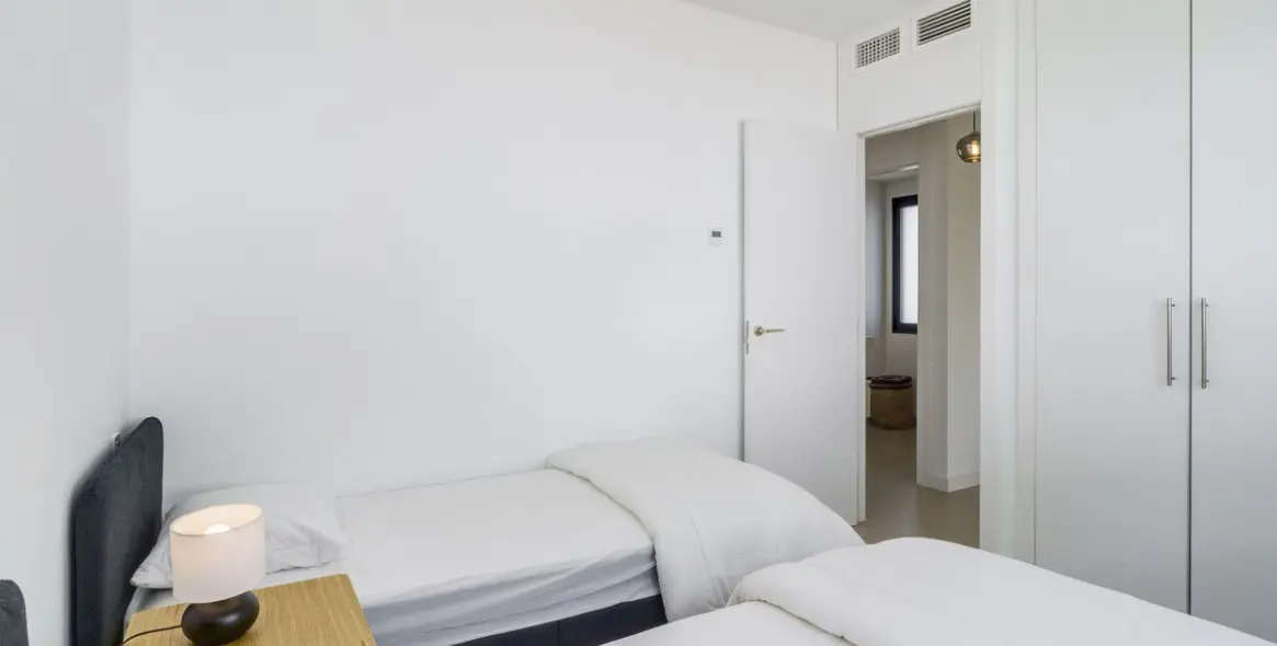 Sale of semi-detached house in Estepona 21