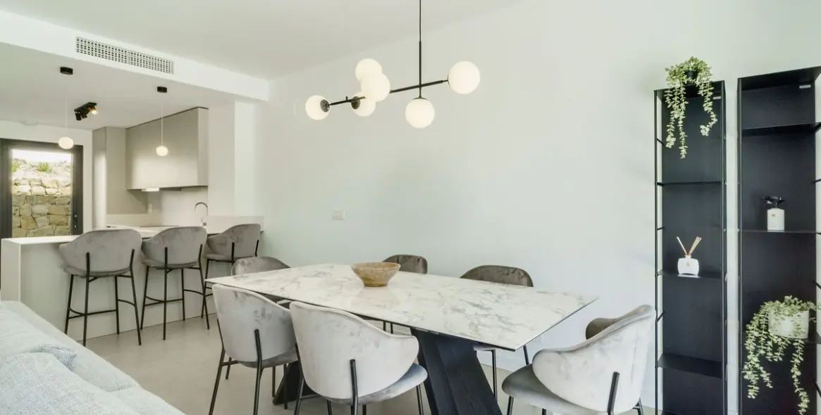 Sale of semi-detached house in Estepona 38