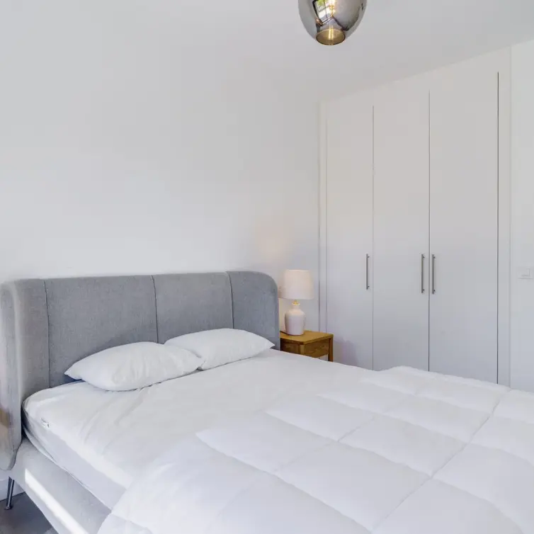 Продажа дома на две семьи в Estepona
