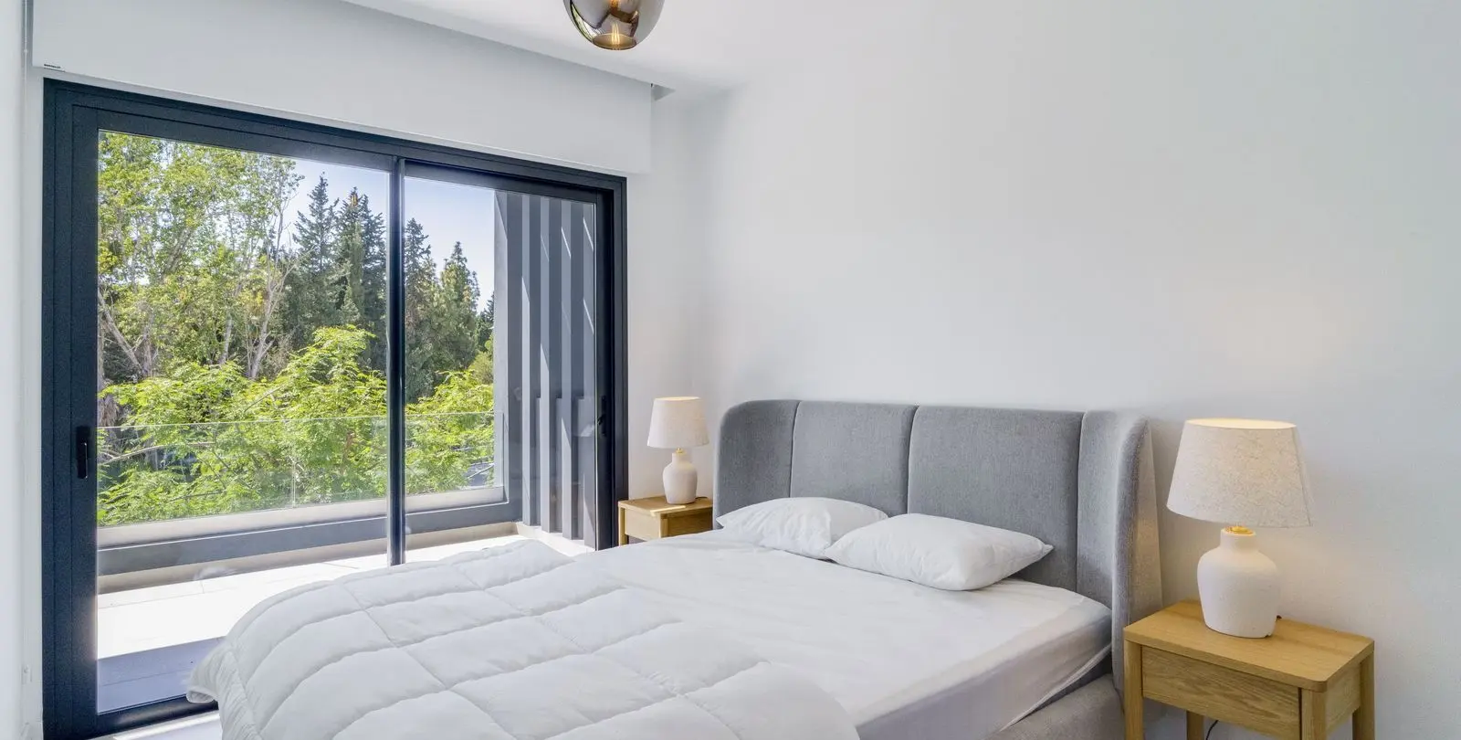 Sale of semi-detached house in Estepona 13