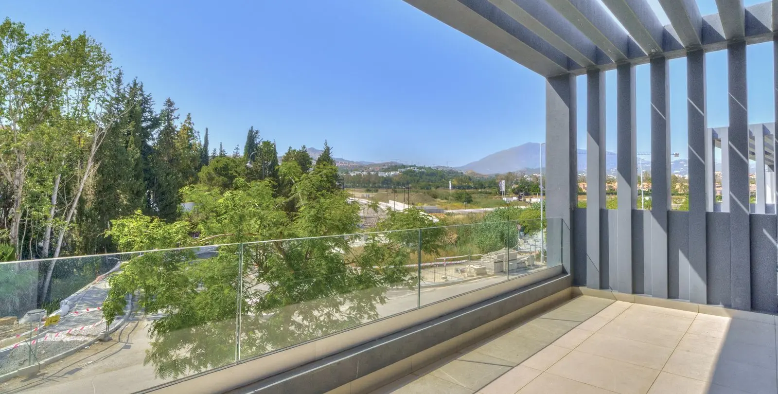 Sale of semi-detached house in Estepona 24