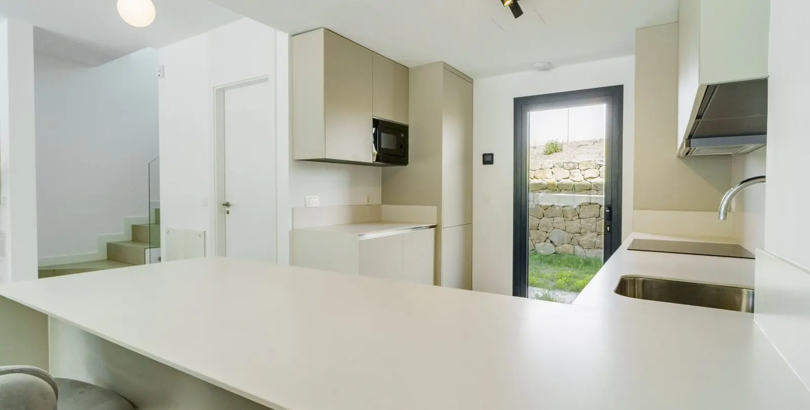 Sale of semi-detached house in Estepona 36
