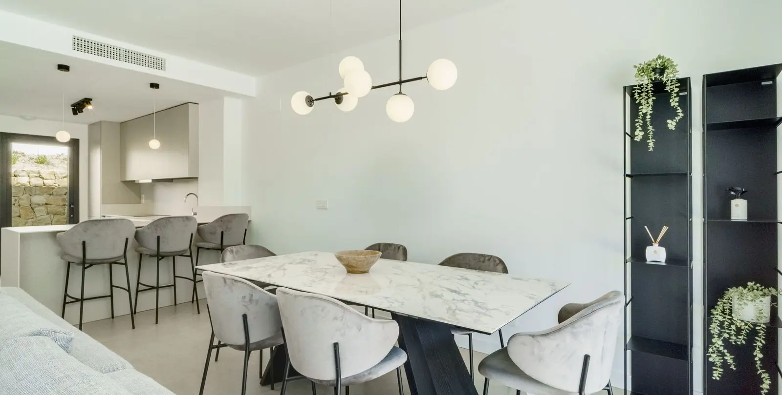 Sale of semi-detached house in Estepona 38