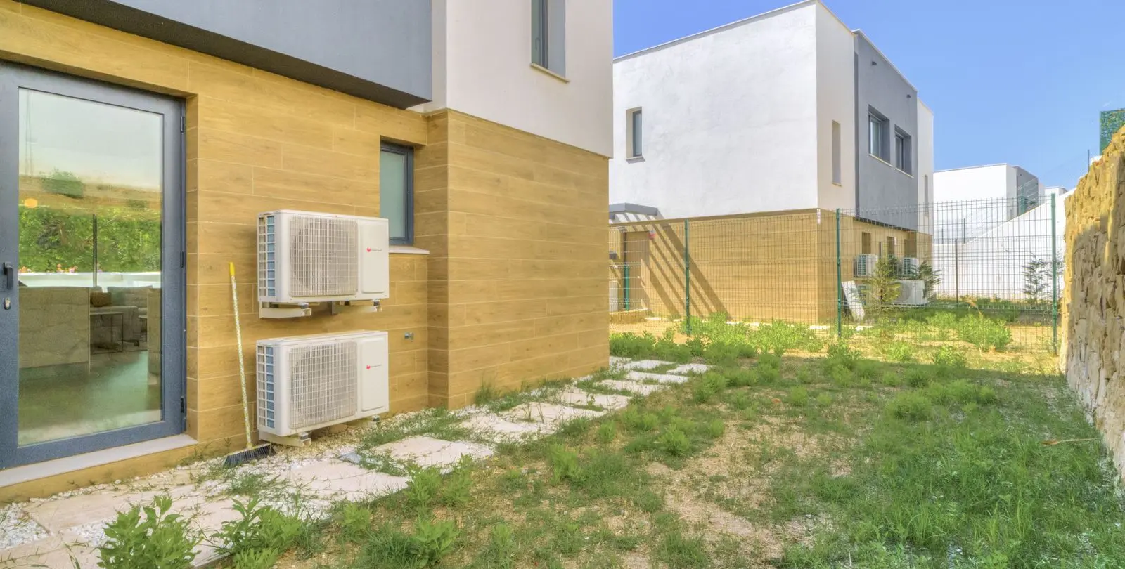 Sale of semi-detached house in Estepona 47