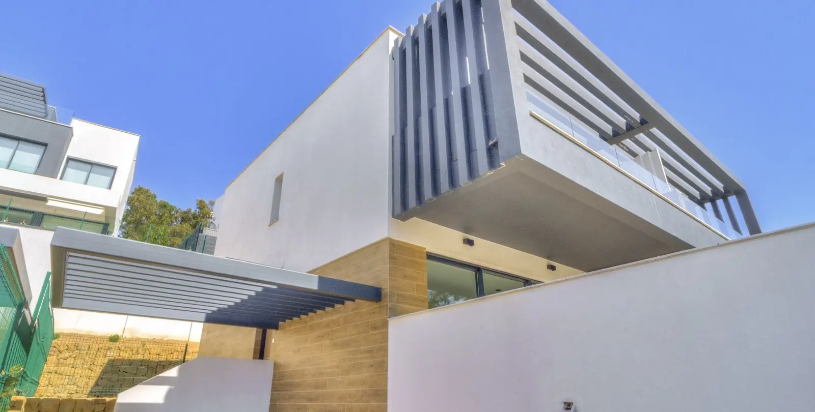 Sale of semi-detached house in Estepona 51