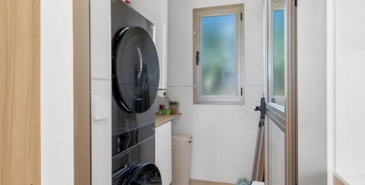 Sale of ground floor apartment in Benahavís 17