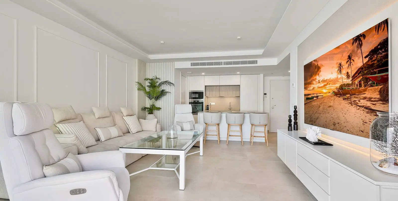 Sale of ground floor apartment in Fuengirola 3