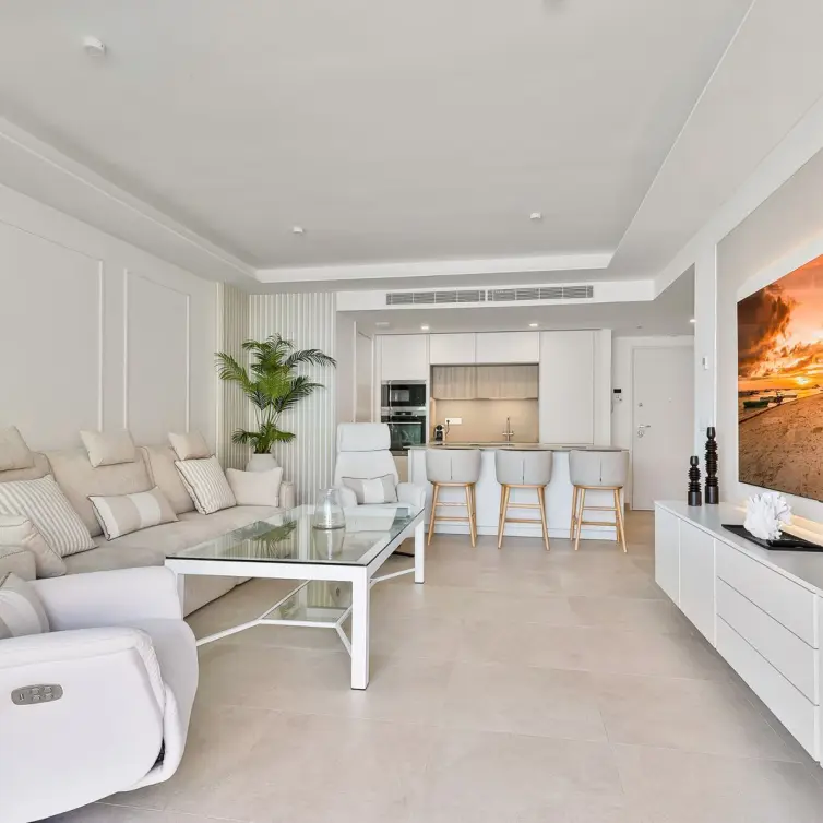 Продажа апартаментов на первом этаже в Fuengirola