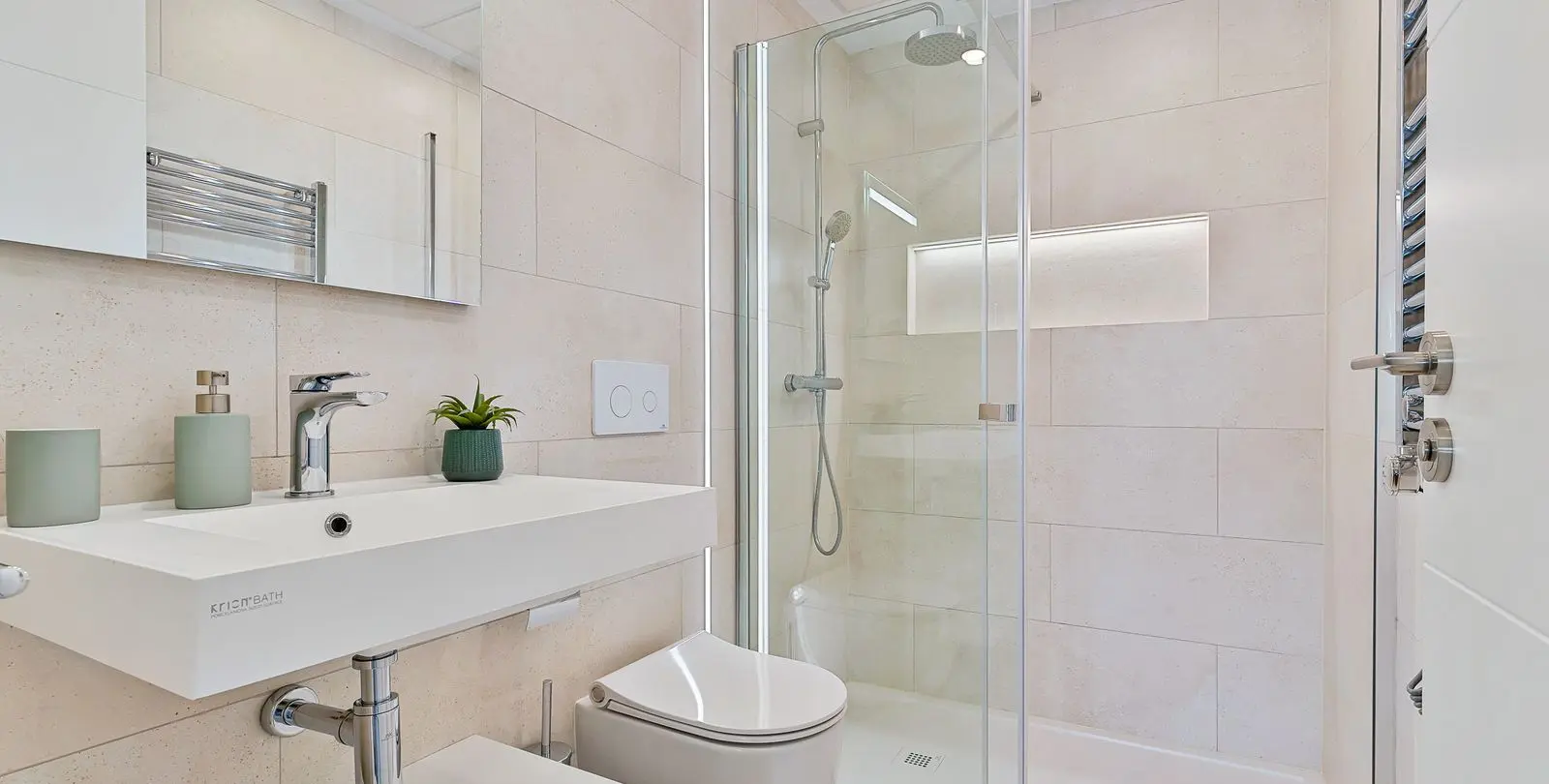 Sale of ground floor apartment in Fuengirola 14