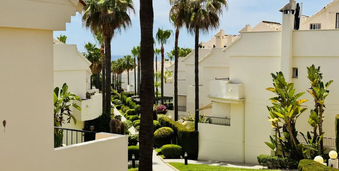 Sale of townhouse in Costabella 27