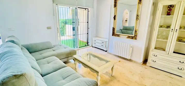 Sale of townhouse in Costabella 1