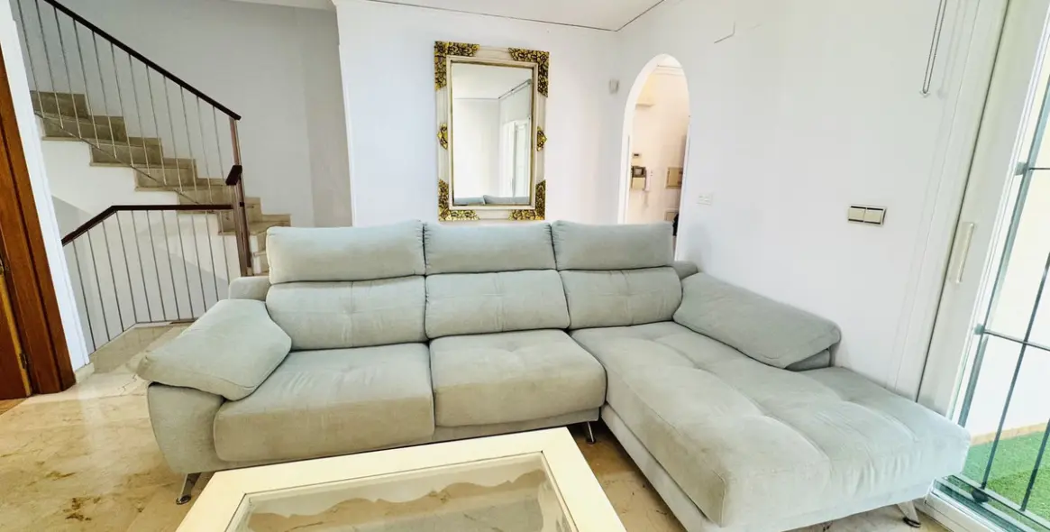 Sale of townhouse in Costabella 6