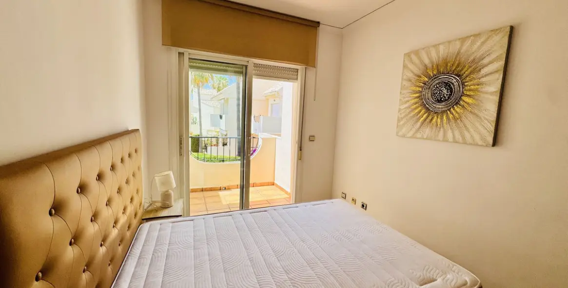 Sale of townhouse in Costabella 23