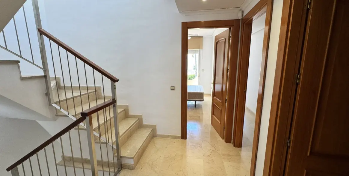 Sale of townhouse in Costabella 26