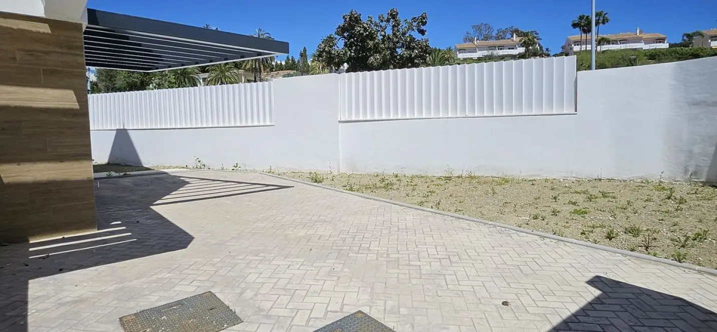 Sale of semi-detached house in Atalaya 4
