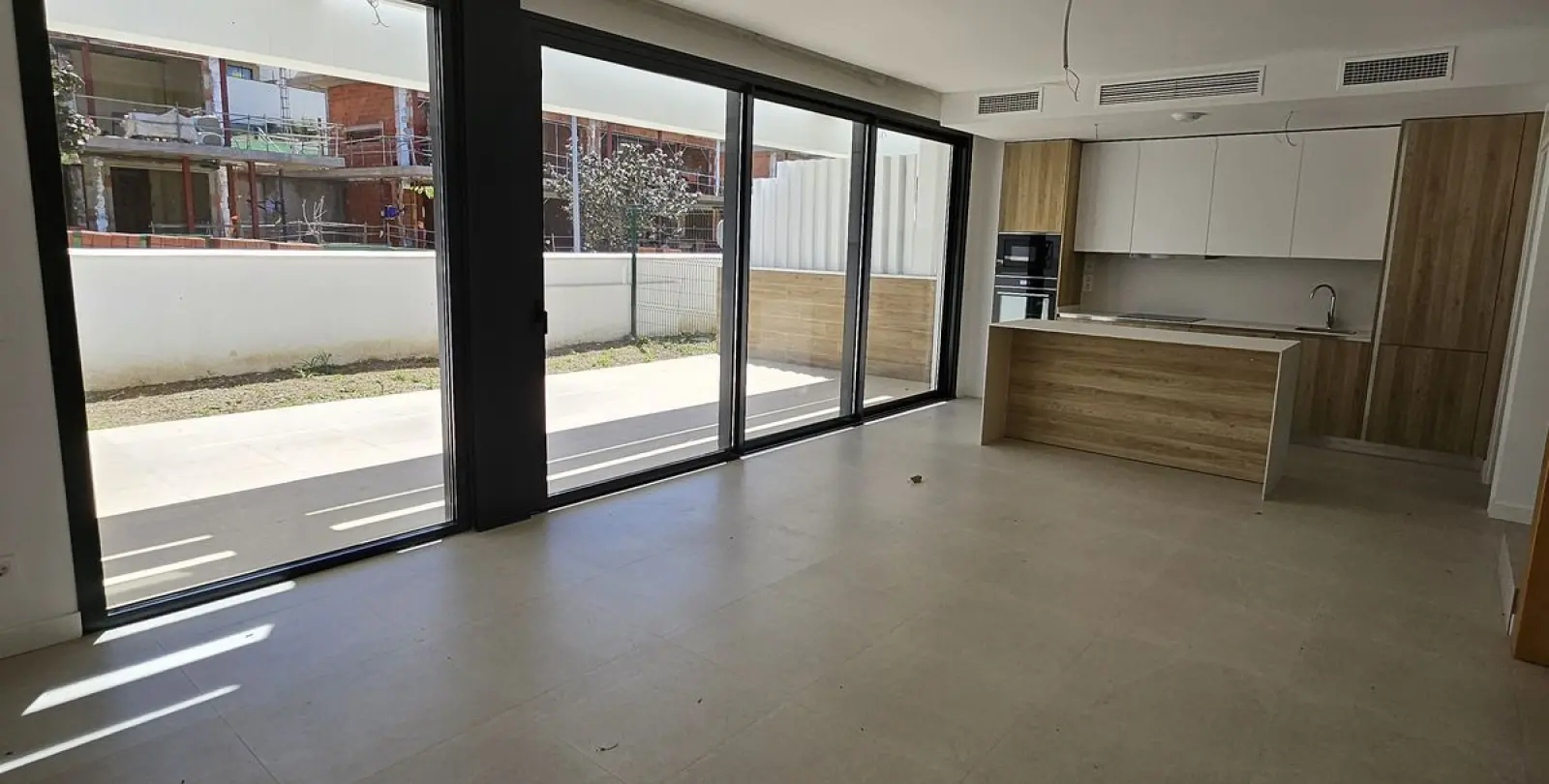 Sale of semi-detached house in Atalaya 9