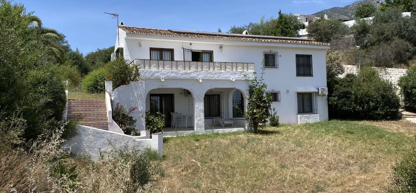 Sale of detached villa in Mijas 0