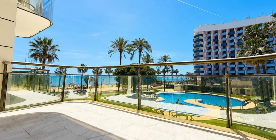 Sale of duplex in Torremolinos 1