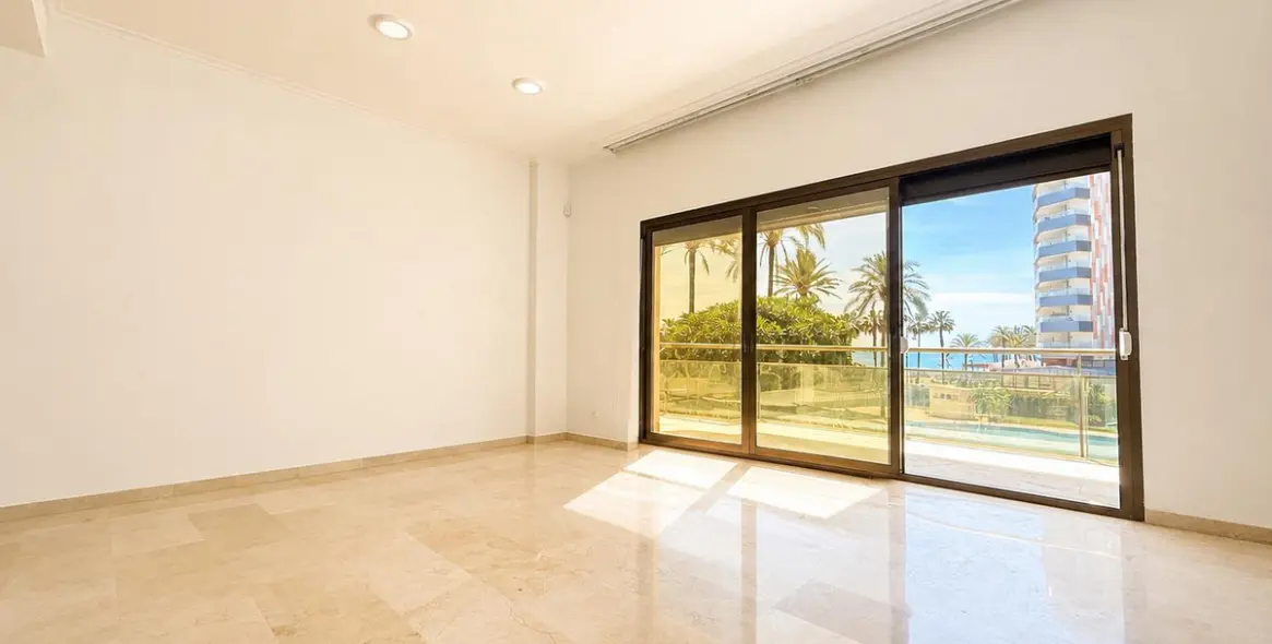 Sale of duplex in Torremolinos 9