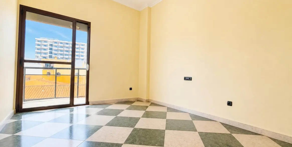 Sale of duplex in Torremolinos 16
