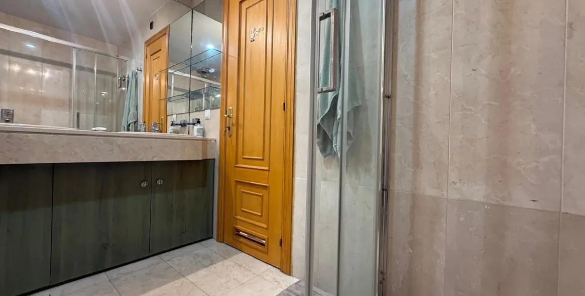 Sale of duplex in Torremolinos 23