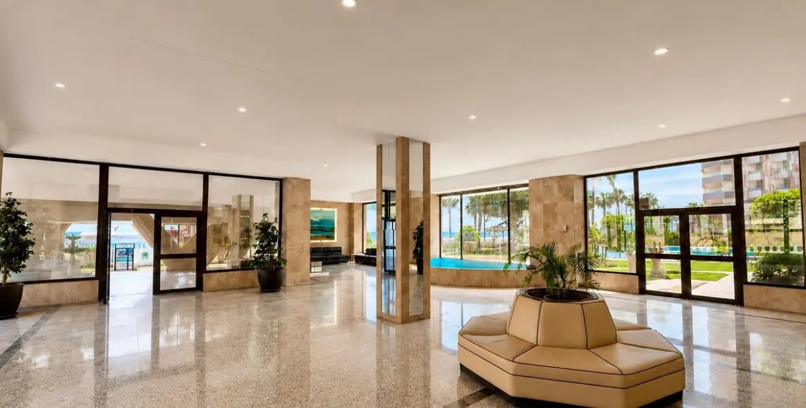 Sale of duplex in Torremolinos 27
