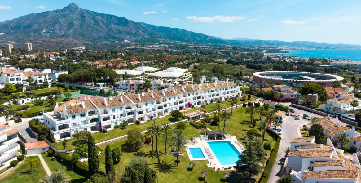 Venta de apartamento en planta baja en Nueva Andalucía 2