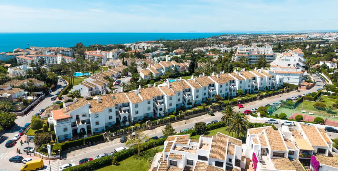 Venta de apartamento en planta baja en Nueva Andalucía 37
