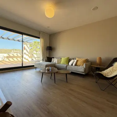 Sale of penthouse duplex in Benahavís