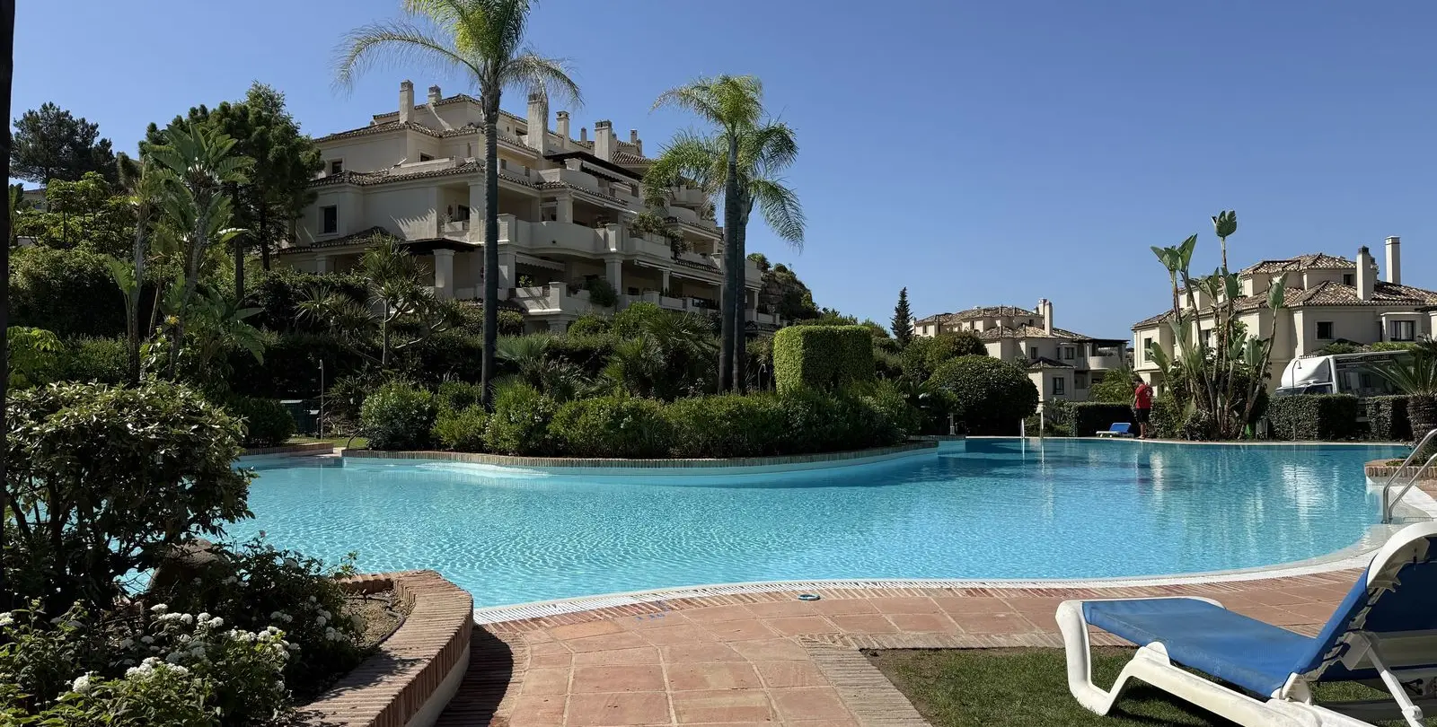 Sale of penthouse duplex in Benahavís 1
