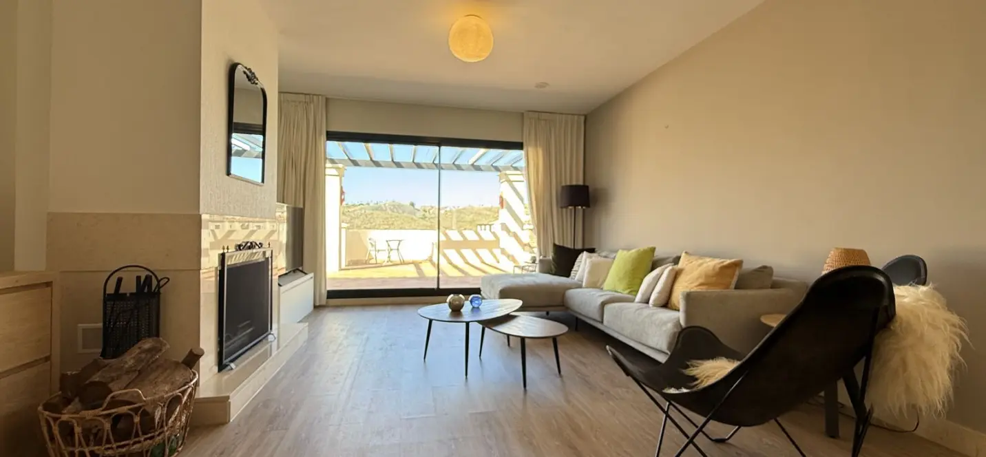 Sale of penthouse duplex in Benahavís 3