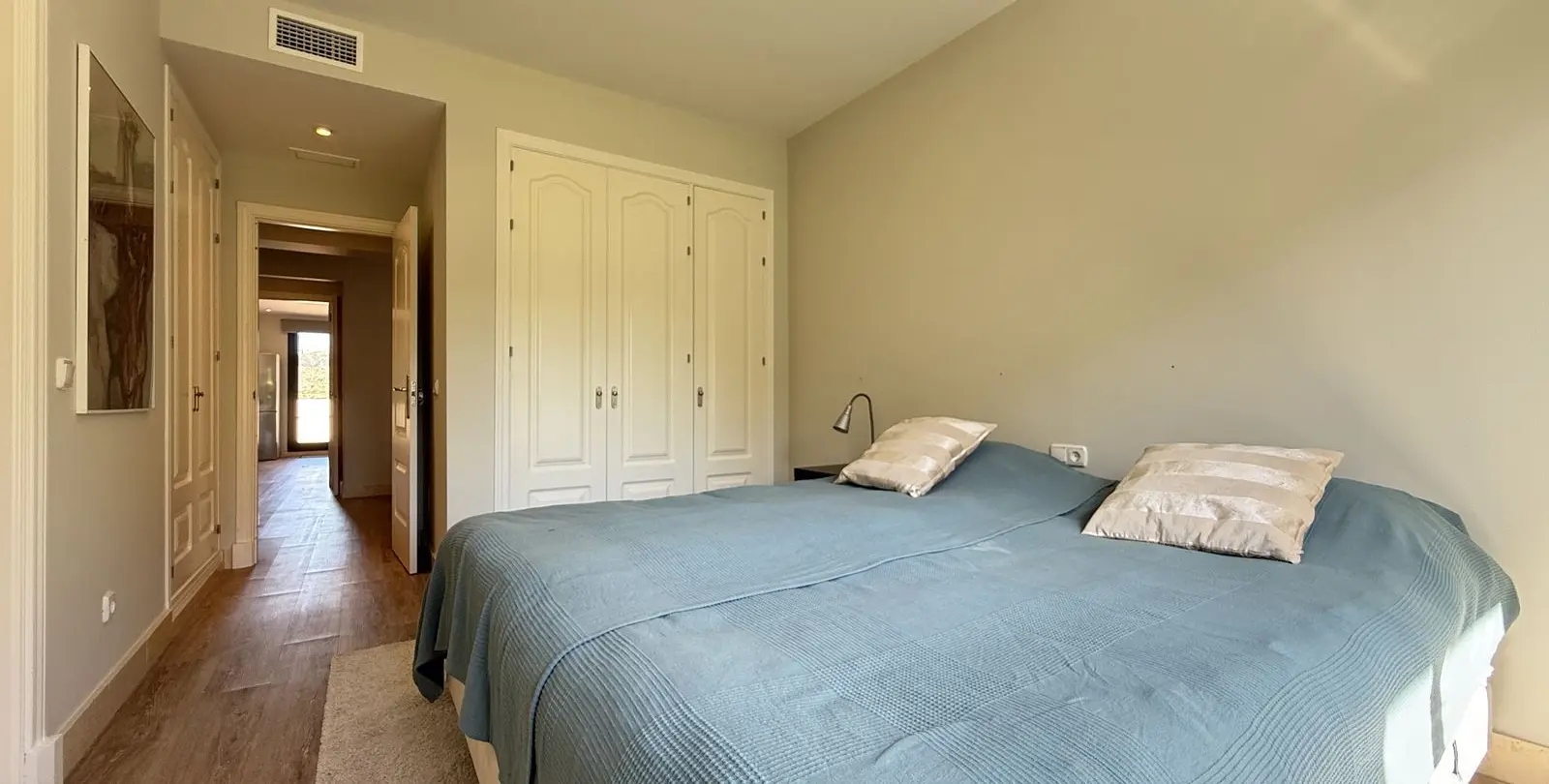 Sale of penthouse duplex in Benahavís 31