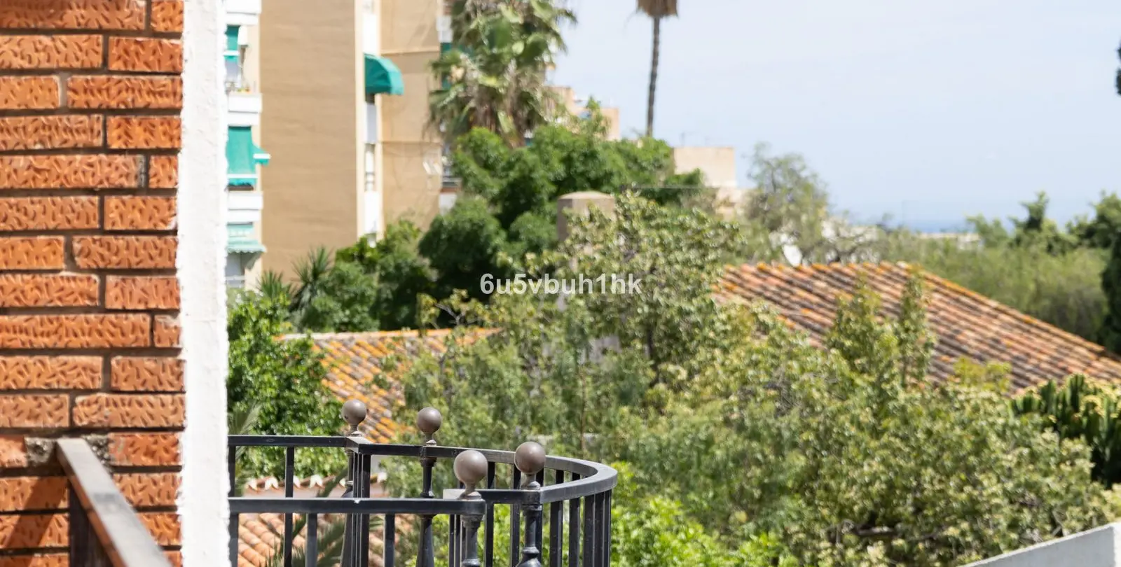 Sale of townhouse in Miraflores del Palo 42