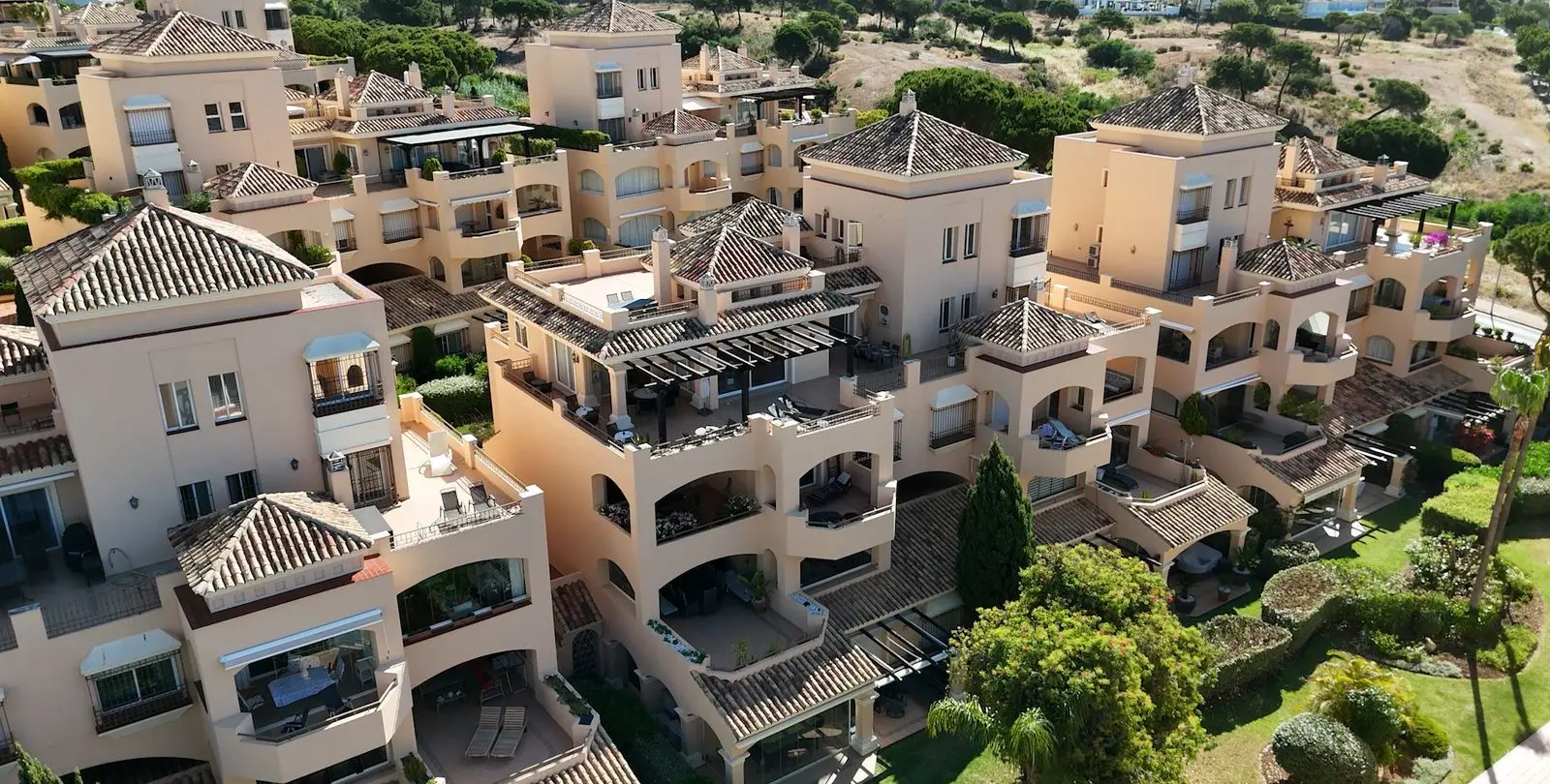 Продажа двухуровневого пентхауса в Elviria 71