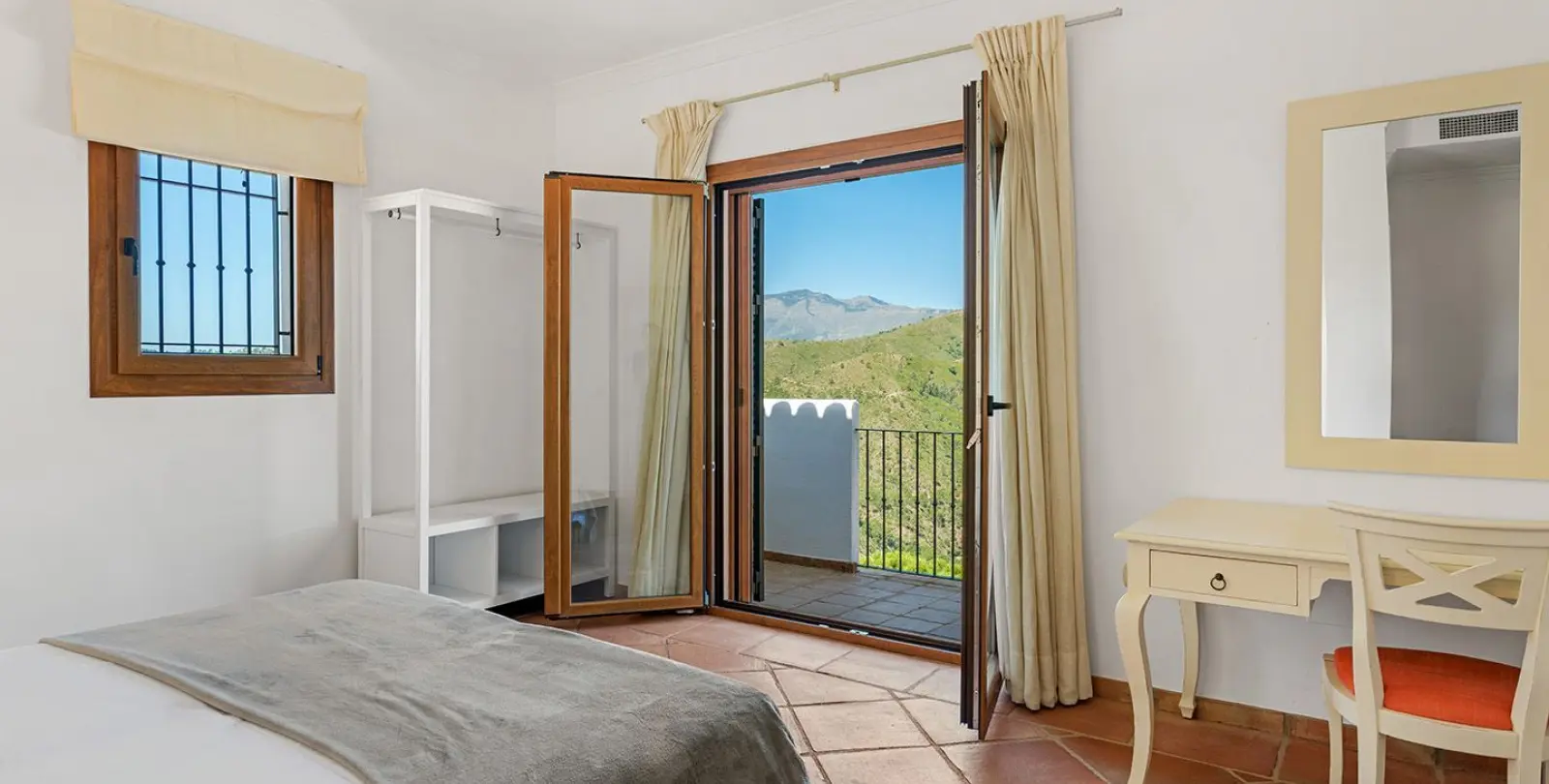 Venta de villa independiente en Benahavís 29