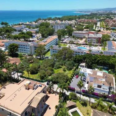 Venta de parcela residencial en Estepona