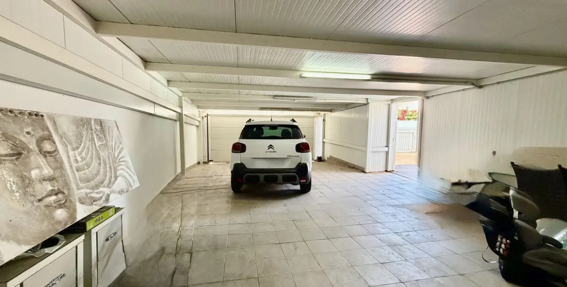 Venta de villa independiente en Cabopino 51