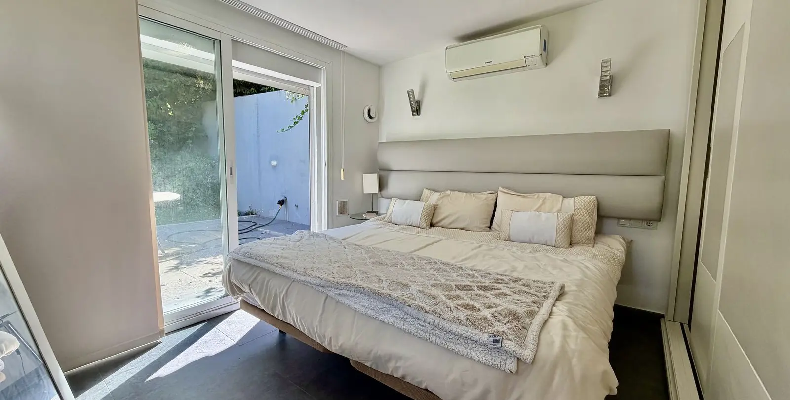 Sale of detached villa in Cabopino 22