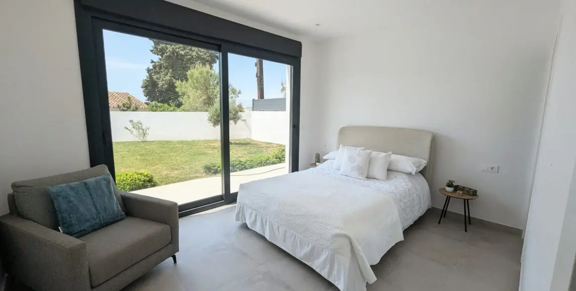 Venta de villa independiente en Artola 18