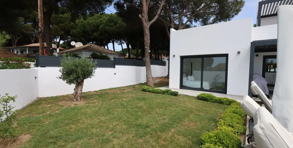 Venta de villa independiente en Artola 19