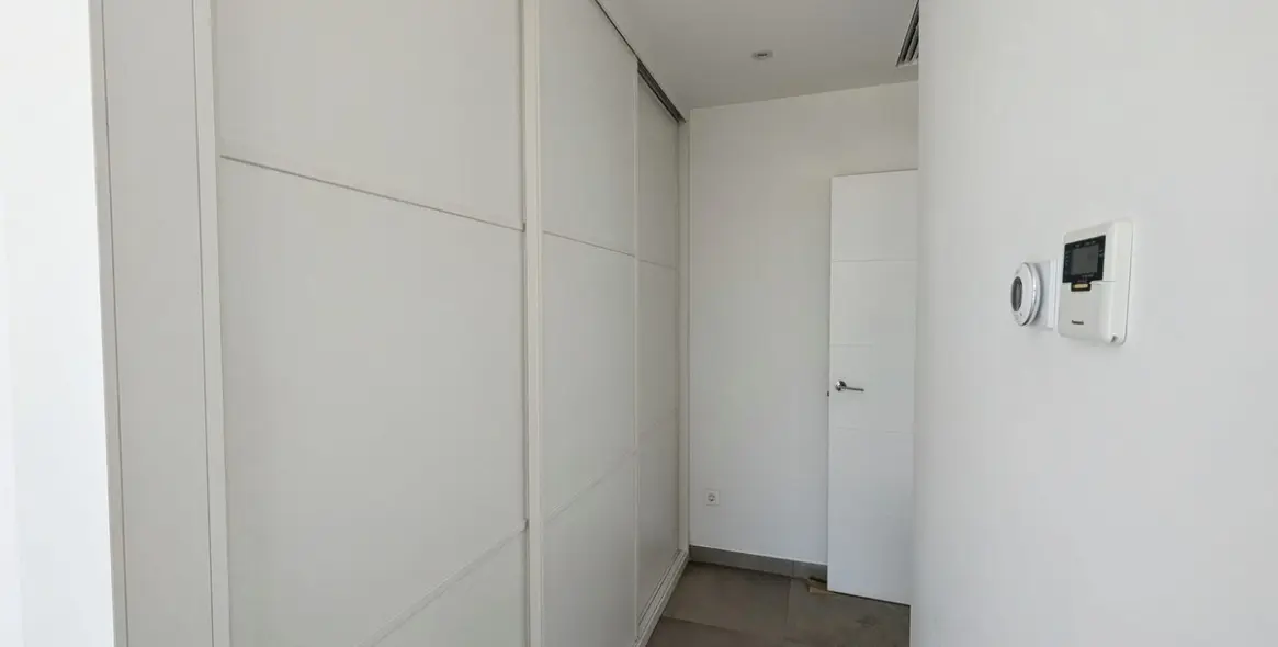 Venta de villa independiente en Artola 23