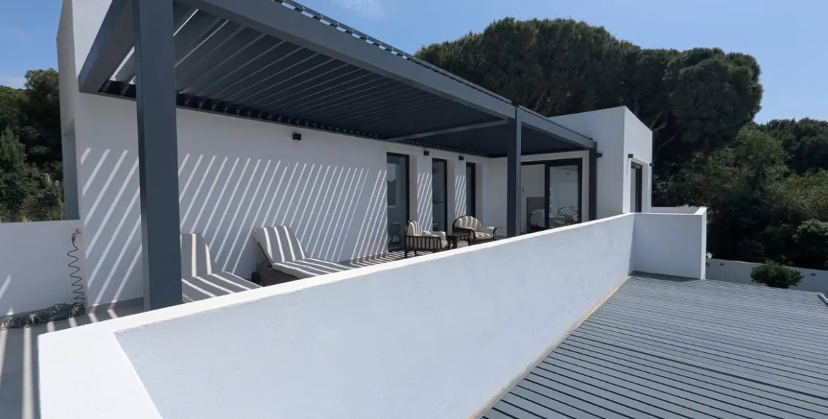 Venta de villa independiente en Artola 28