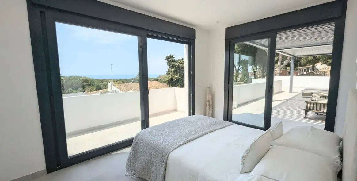 Venta de villa independiente en Artola 43