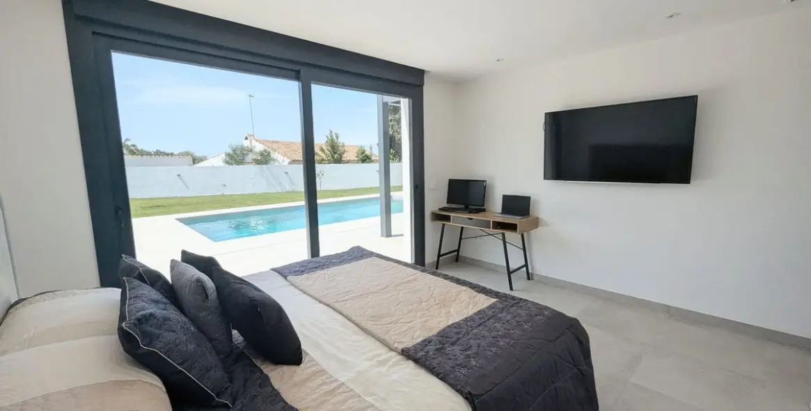 Venta de villa independiente en Artola 65
