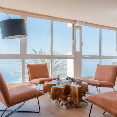 Venta de apartamento en planta media en Marbella