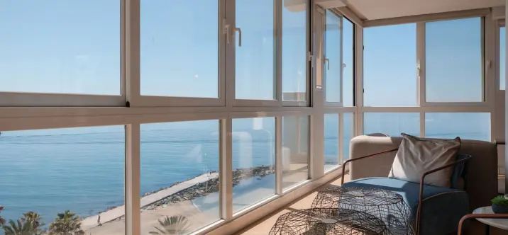 Venta de apartamento en planta media en Marbella 3